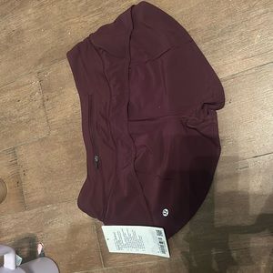 Lululemon speed up 2.5 in lined never worn still has tags
